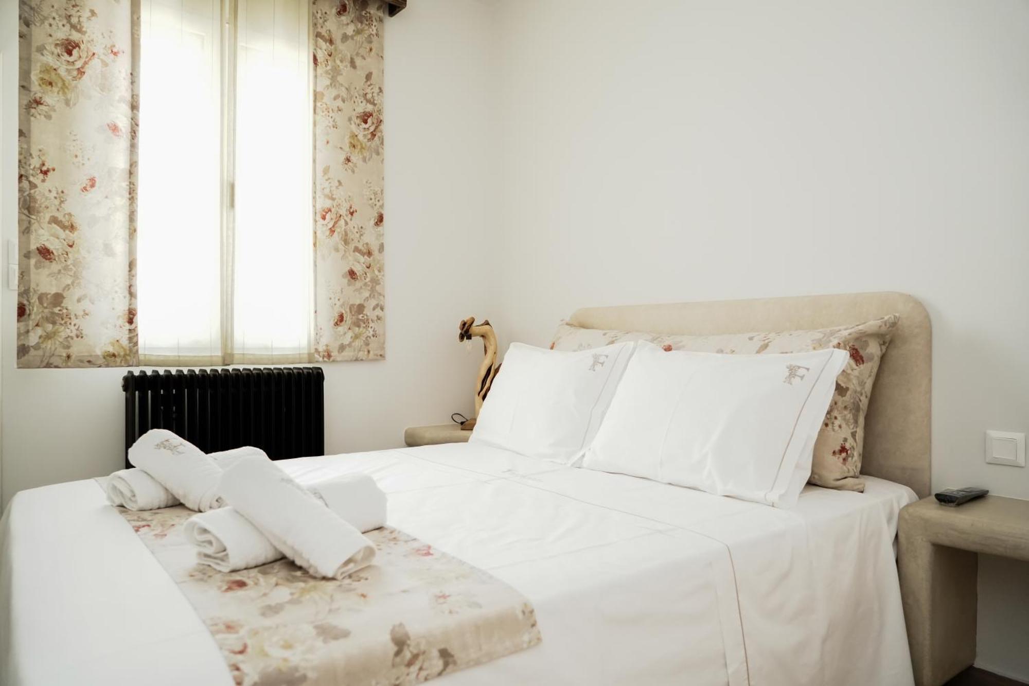 Filokalia 4 Veins - Vacation House With Sea View Karystos  Ngoại thất bức ảnh